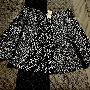 Lane Bryant two-toned Print Skirt plus size 18/20